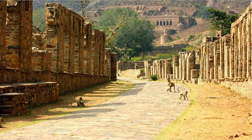 bhangarh fort rajasthan