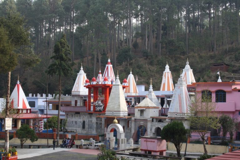 Top 8 Famous Temples in Uttarakhand to Traveling To World